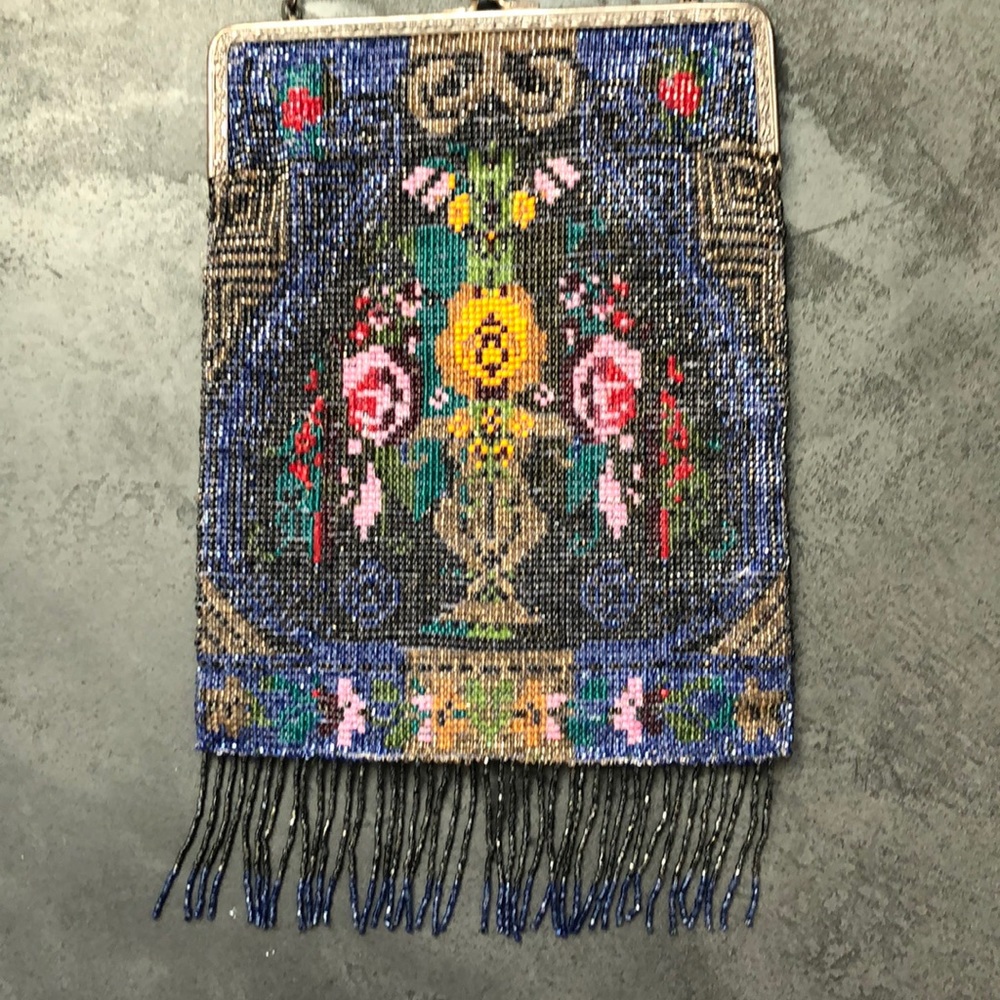 Vintage 20’s Beaded Purse - Picture 2 of 8